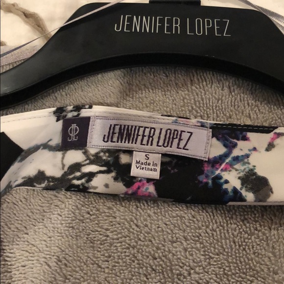 Jennifer Lopez never worn blouse small S - Picture 4 of 4
